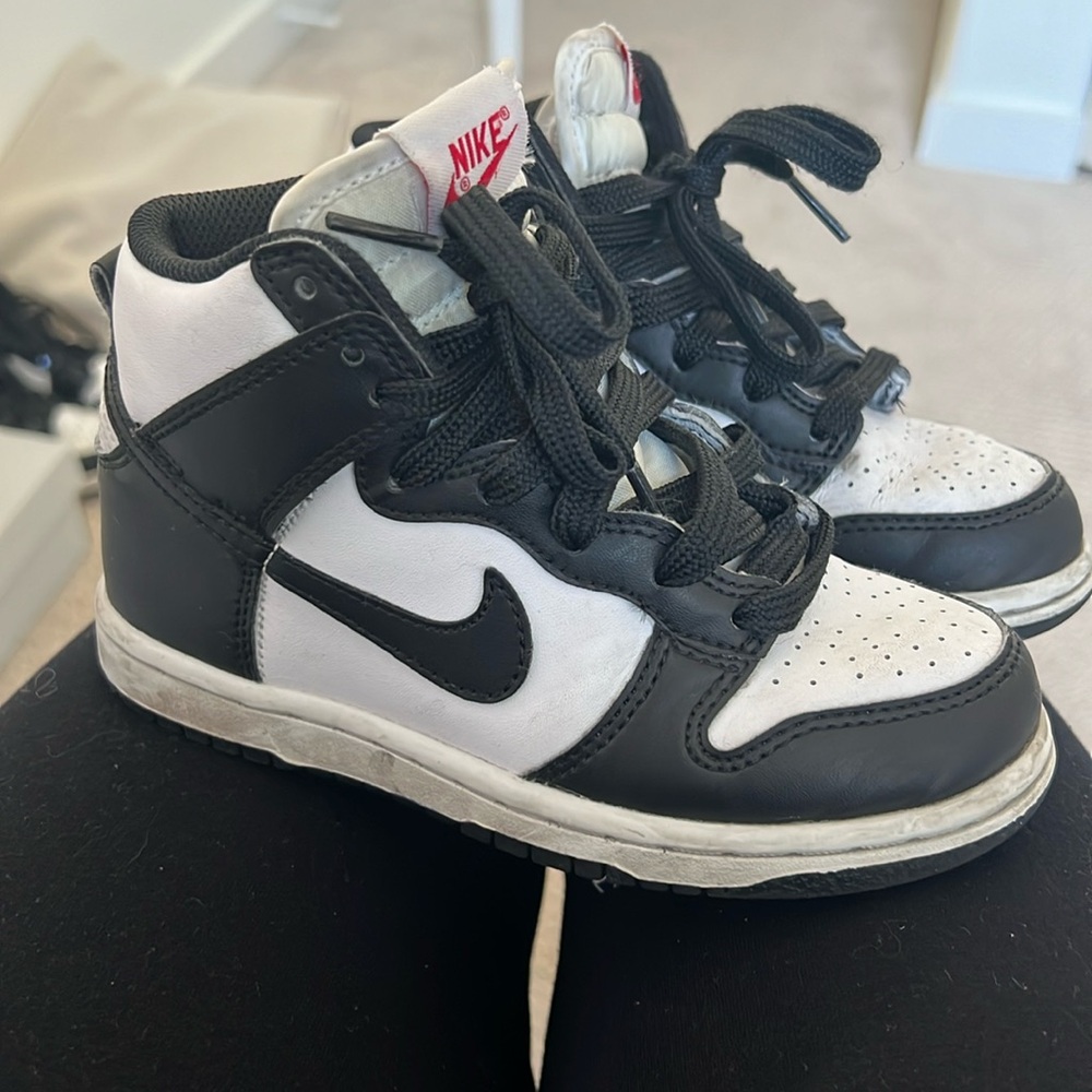 High top little kids panda dunks